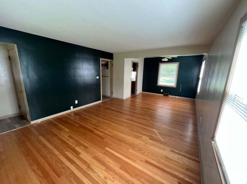 4176 Glenway St, Milwaukee WI  53222-1116 exterior