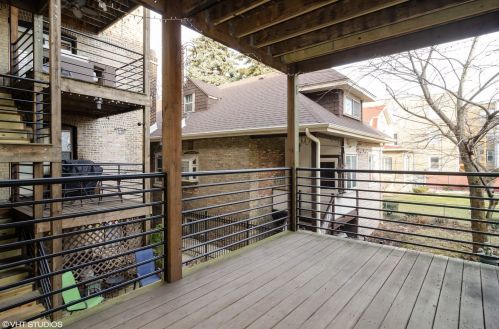 6449 Seeley Ave, Chicago IL 60645-5603 exterior