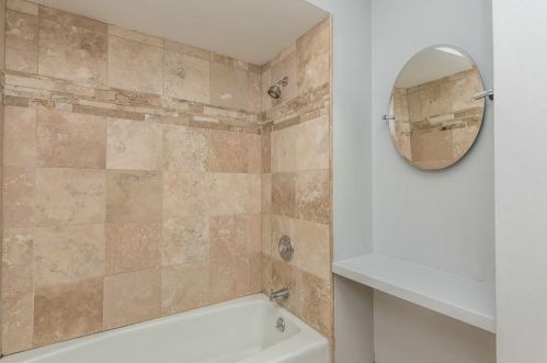 6245 Plaza Cir, Milwaukee WI  53223-2255 exterior