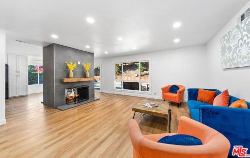 1837 Las Lanas Ln, Fullerton CA  92833-1814 exterior