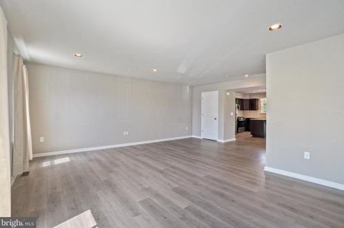 113 High Pointe Dr, Hummelstown PA 17036-8104 exterior