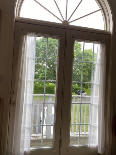 223 Corey Ln, Middletown RI 02842-5659 exterior