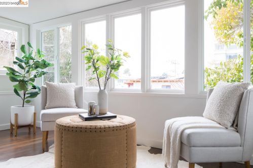 2542 Chilton Way, Berkeley CA 94704-2807 exterior