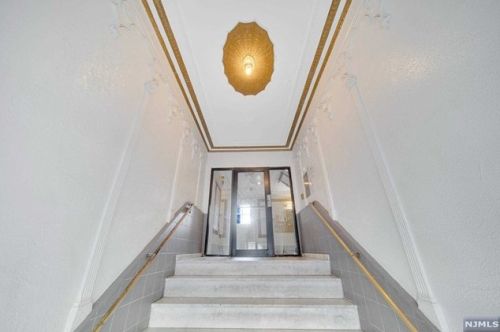 527-29 34th St, Union City NJ 07087-3931 exterior