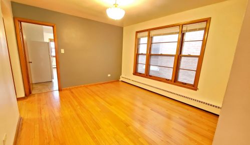 3037 Austin Ave, Chicago IL 60638-1418 exterior