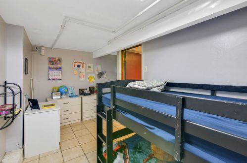 918 St, Union City NJ 07087-2101 exterior