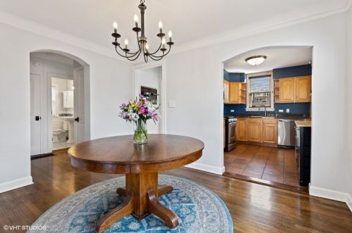 4815 Mulligan Ave, Chicago IL 60630-2921 exterior