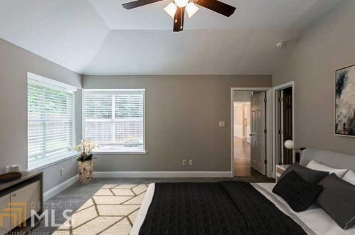 501 Shore Rd, Lithonia GA  30058-5988 exterior