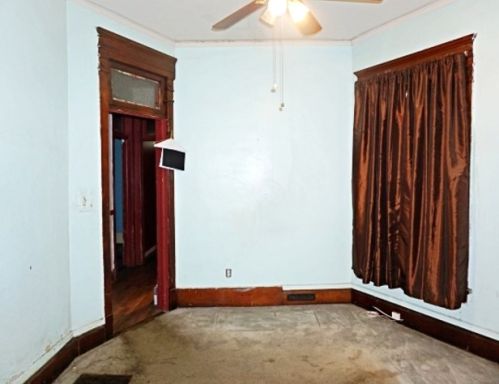 4417 Gladys Ave, Chicago IL 60624-2620 exterior