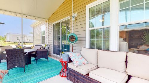 3600 Red Tailed Hawk Dr, Fort Pierce FL 34952-3023 exterior