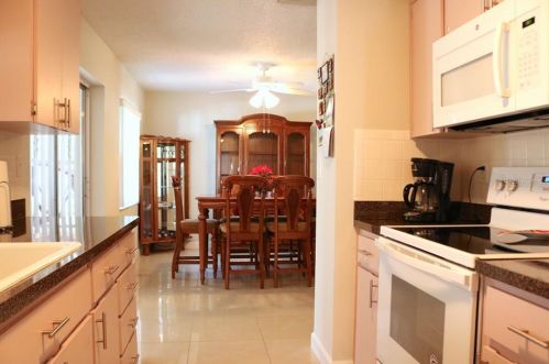 10636 Mira Vis Dr, Port Richey FL 34668-3029 exterior