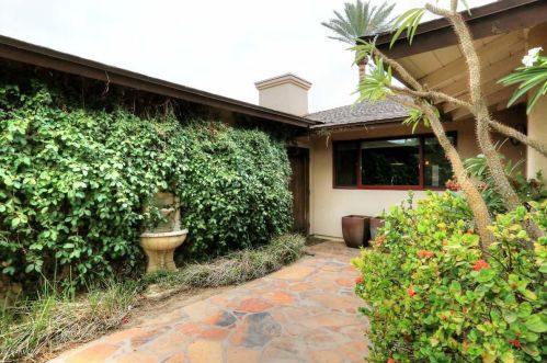 4420 46th Pl, Phoenix AZ  85018-2902 exterior