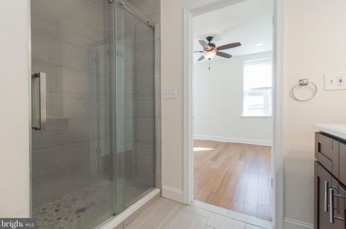 1338 22nd St, Philadelphia PA 19146-4241 exterior