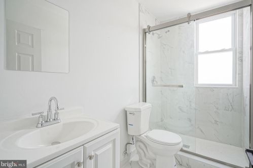 1650 Cheltenham Ave, Philadelphia PA 19126-2919 exterior