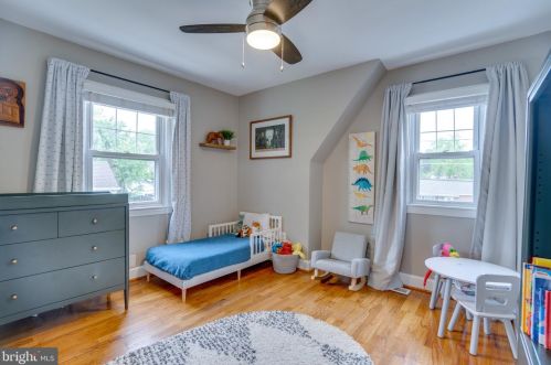 2813 Memorial St, Alexandria VA  22306-1743 exterior