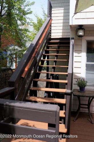 804 Atlantic Ave, Point Pleasant Beach NJ 08742-2914 exterior