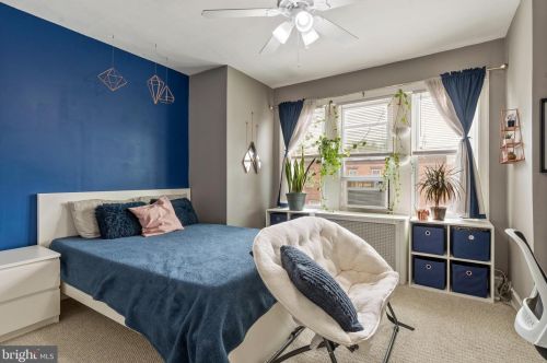 2269 Cambria St, Philadelphia PA 19134-4206 exterior