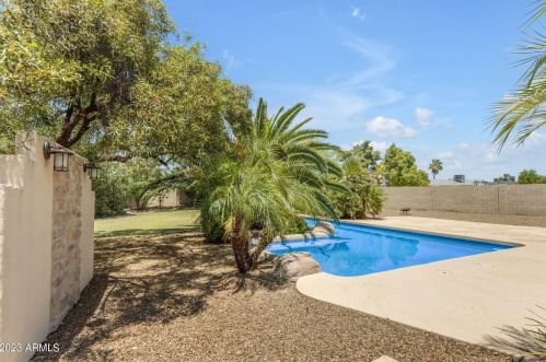 13220 40 Way, Phoenix AZ 85050-7233 exterior