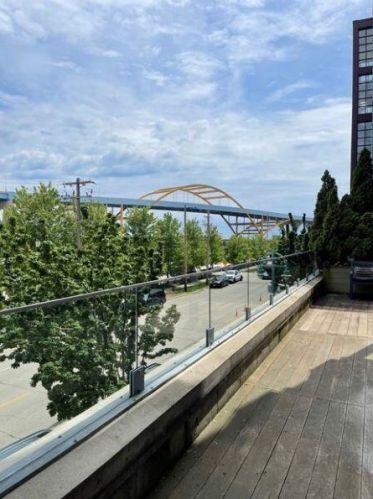 601 Erie St, Milwaukee, WI 53202-6200