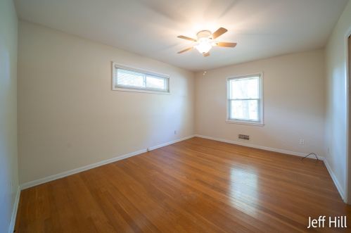 1628 Leffingwell Ave, Grand Rapids MI 49525-3902 exterior