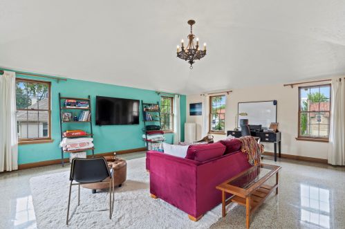 2723 Edgewood Ave, Milwaukee WI  53211-2913 exterior