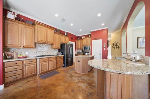 15635 Connie Ln, Montgomery TX 77316-9467 exterior