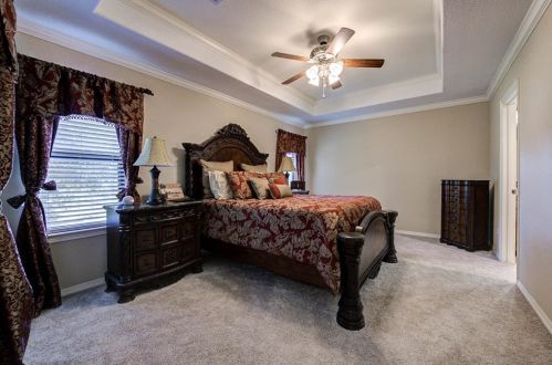 108 Golfview, Montgomery TX 77356-8853 exterior