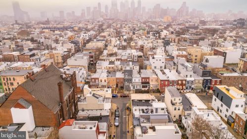 1311 Bouvier St, Philadelphia PA  19146-4702 exterior