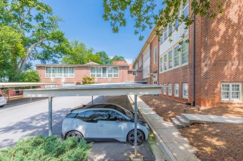 600 College St, Atlanta GA  30354-1716 exterior