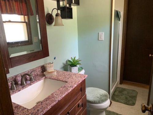 6536 Carpenter Ave, Milwaukee WI 53220-4551 exterior