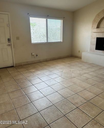 1765 Ransom Oaks Dr, Tucson, AZ 85746-3173