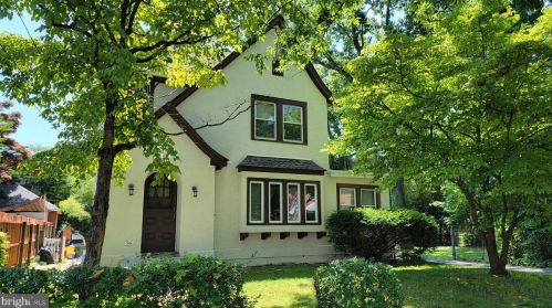 316 Maple Ave, Trenton NJ 08618-3402 exterior