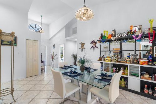 514 Clf Rd, Fort Pierce FL 34984-6226 exterior