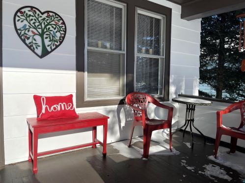 105 Pattison St, Ely, MN 55731-1352