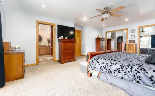 28148 Shr Dr, Gobles MI 49055-9115 exterior