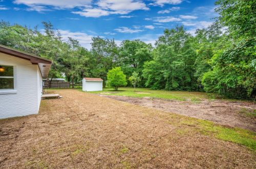 409 19th St, Defuniak Springs FL  32435-2147 exterior