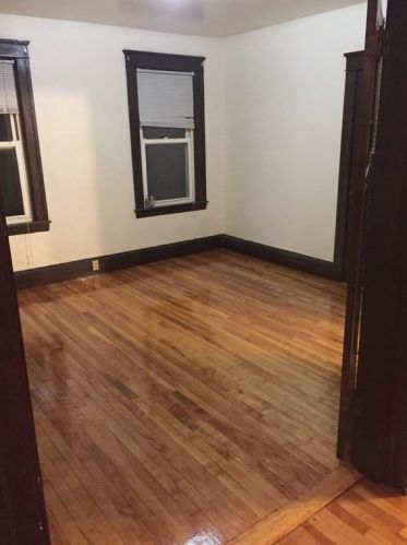 51 Perry Ave, Worcester MA 01610-2109 exterior