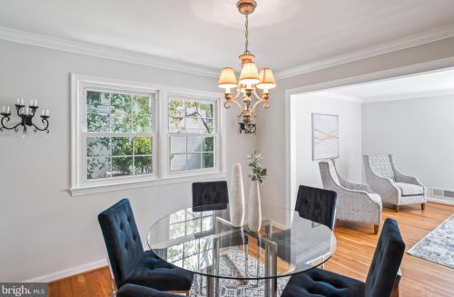 11814 Coldstream Dr, Rockville MD 20854-3620 exterior