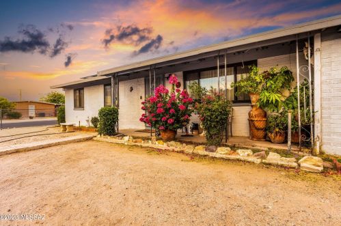 274 Hatfield St, Tucson, AZ 85706-5324