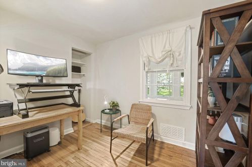 10112 Grant Ave, Silver Spring MD  20910-1047 exterior