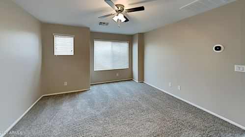 1947 77th Gln, Phoenix AZ  85035-5061 exterior