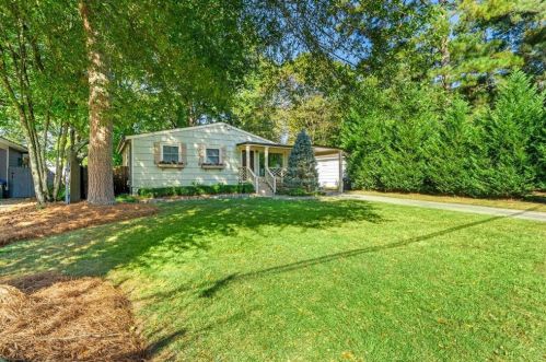 3232 Clairwood Ter, Atlanta, GA 30341-3216