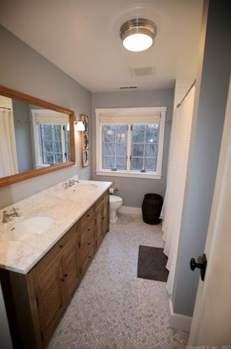 173 Norwalk Rd, Norwalk CT 06850-4410 exterior