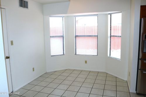 9690 Donegal Pl, Tucson AZ  85742-9197 exterior