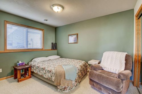 505 Corrine, Sartell MN 56377-1740 exterior