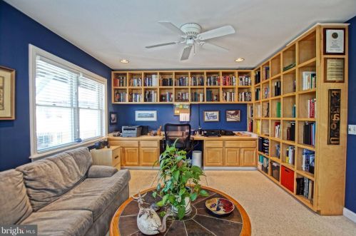 302 Cpe Shr Dr, Lewes DE 19958-3101 exterior