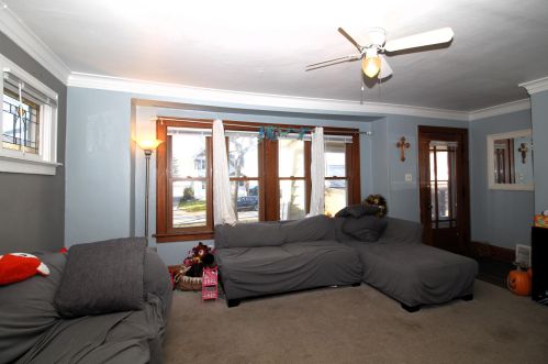 2260 64th St, Milwaukee, WI 53219-2058