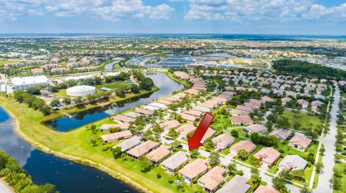 10014 Chadwick Dr, Fort Pierce FL  34987-2418 exterior