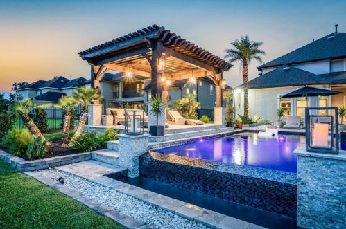 13718 Cole Pt Dr, Humble TX 77396-1108 exterior