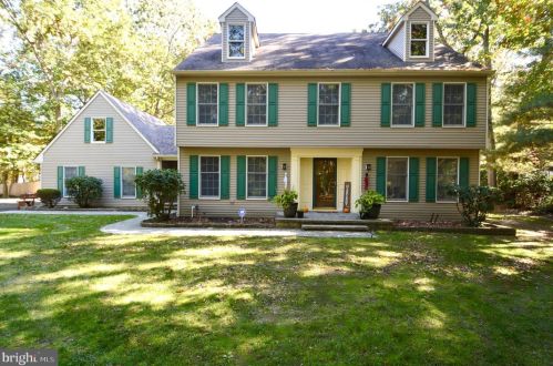 1 Bradford Dr, Southampton NJ  08088-8678 exterior